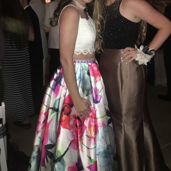 Prom Dress - Picture 6 of 6